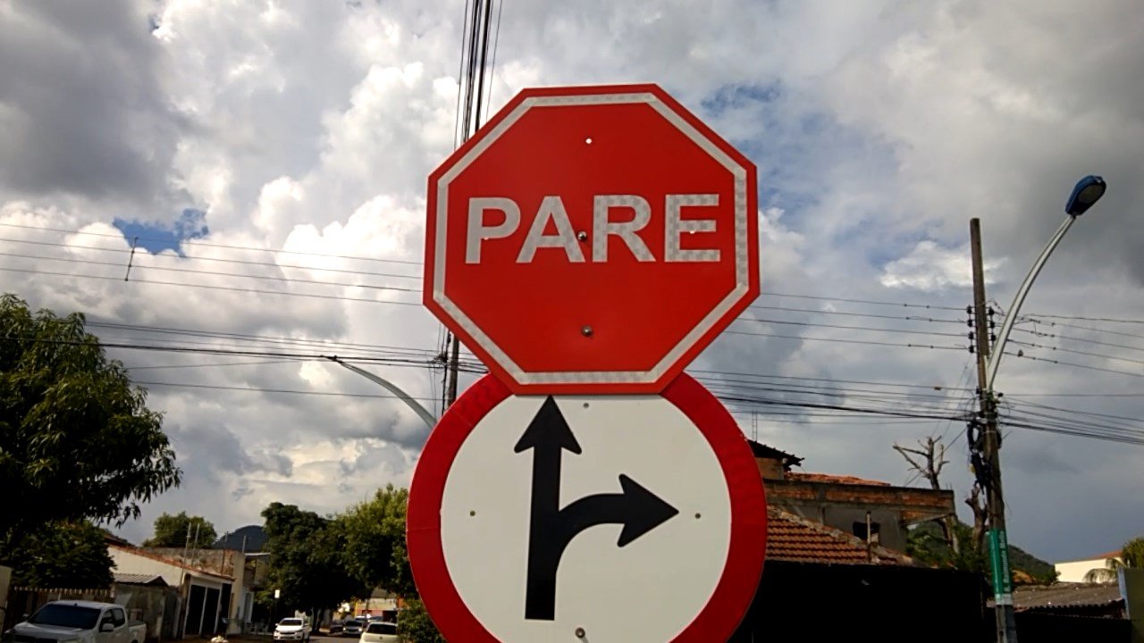 Sinalização de Trânsito em Barra do Garças